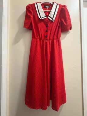 Vintage Red Polka Dot Sailor Collar 👗